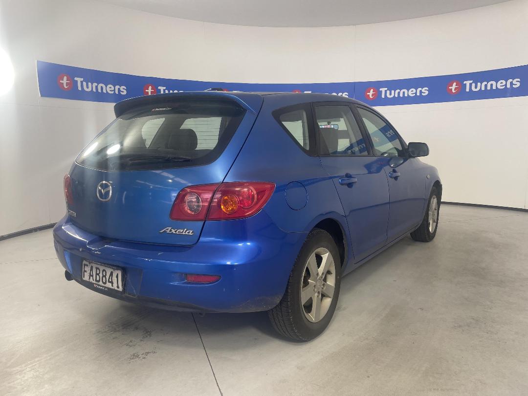 Photo '6' of Mazda Axela
