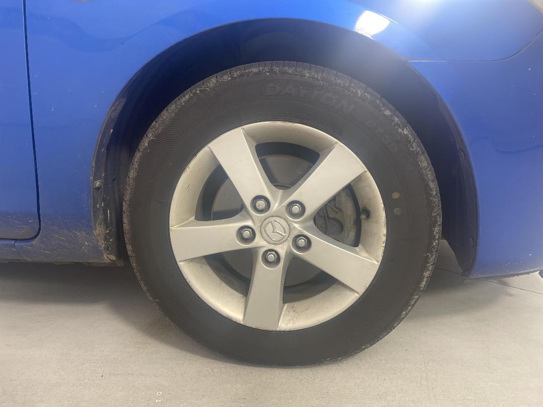 Photo '7' of Mazda Axela