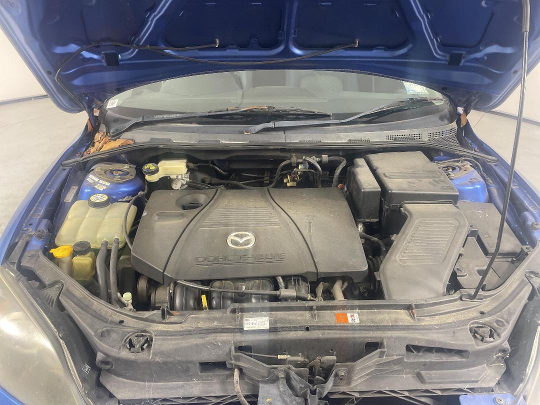 Photo '11' of Mazda Axela