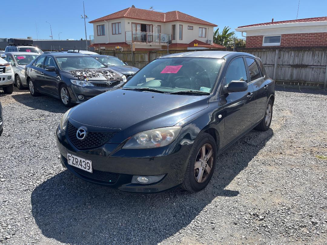 Photo '3' of Mazda Axela Photo '3' of Mazda Axela