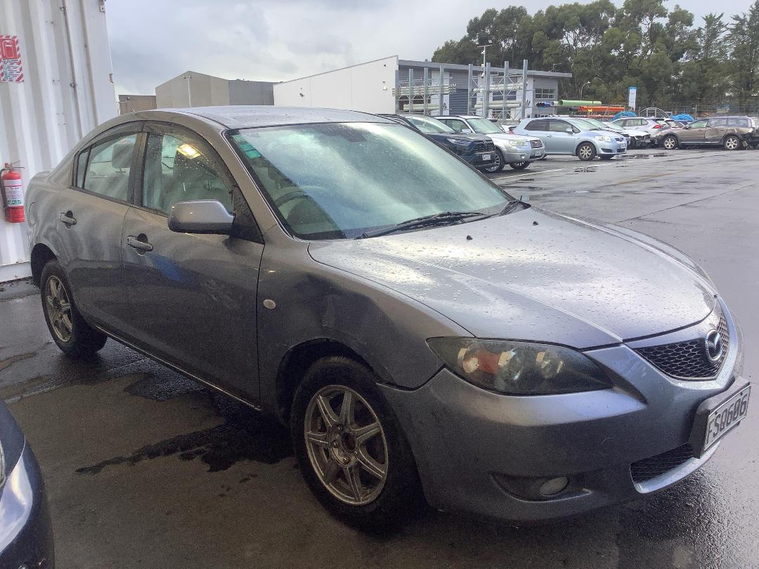 Photo '3' of Mazda Axela Photo '3' of Mazda Axela