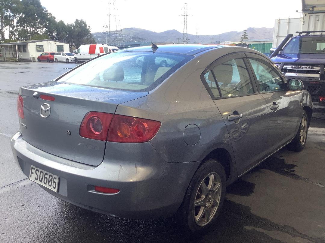 Photo '7' of Mazda Axela Photo '7' of Mazda Axela