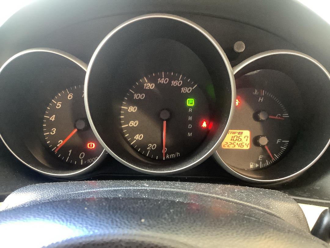 Photo '16' of Mazda Axela Photo '16' of Mazda Axela