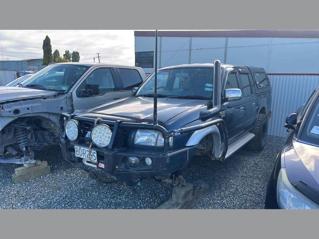 Photo '10' of Mazda Bounty DBL CAB W/S TD