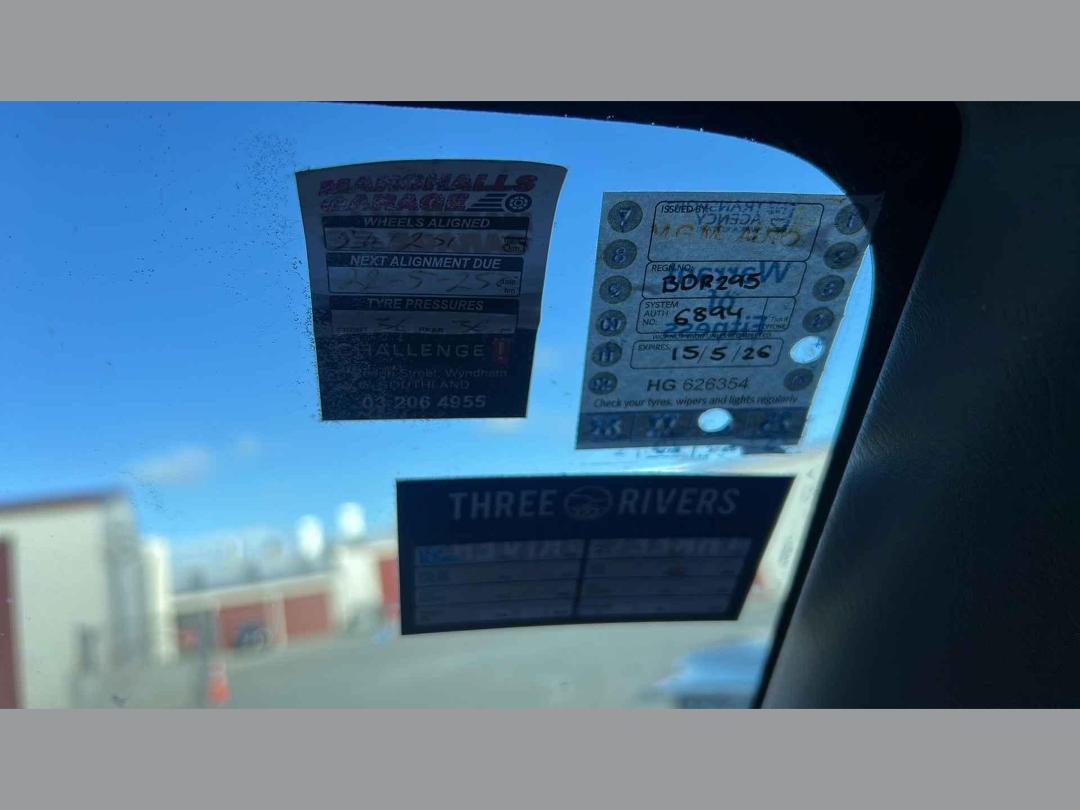 Photo '14' of Mazda Bounty DBL CAB W/S TD