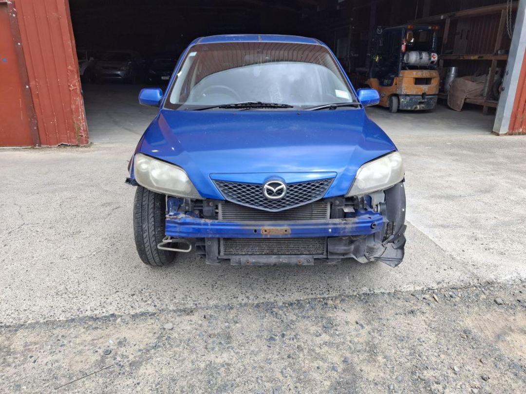 Photo '2' of Mazda Demio Photo '2' of Mazda Demio