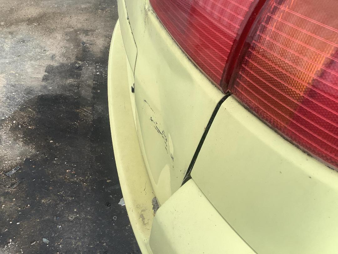 Photo '6' of Mazda Demio