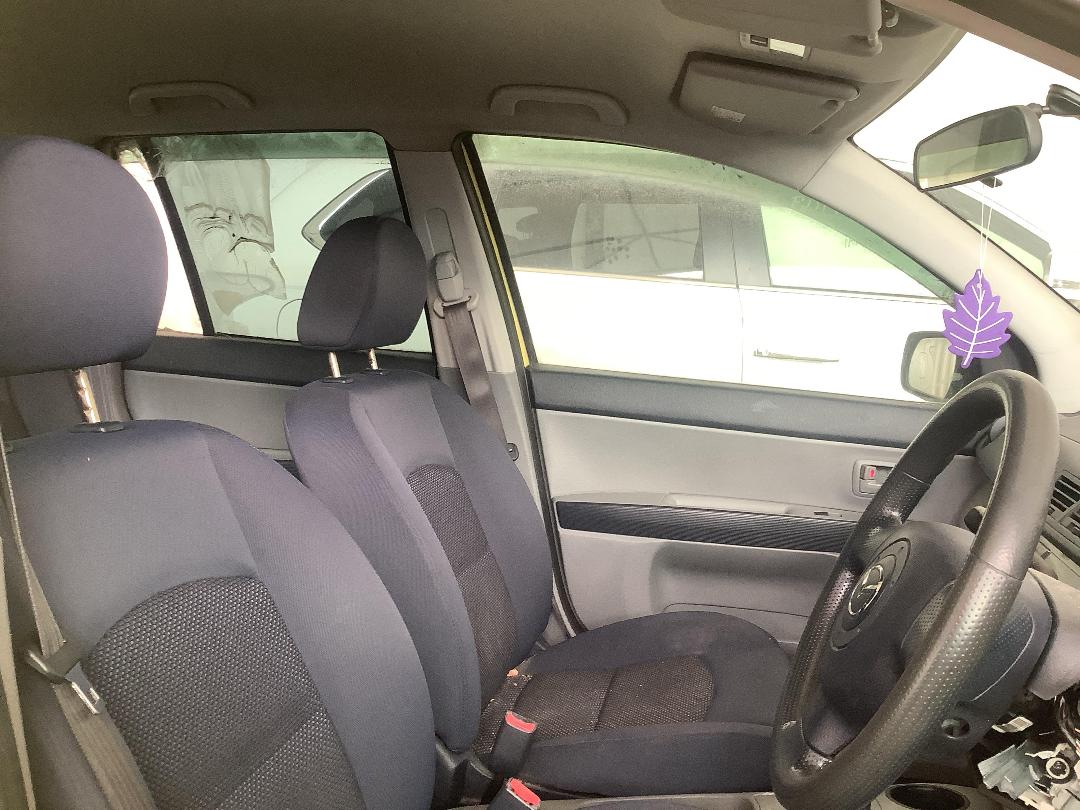 Photo '13' of Mazda Demio