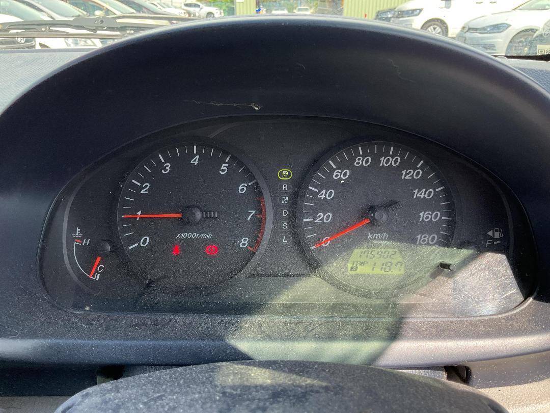 Photo '8' of Mazda Demio