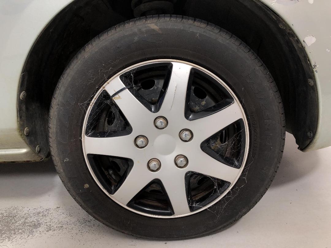 Photo '2' of Mazda Demio