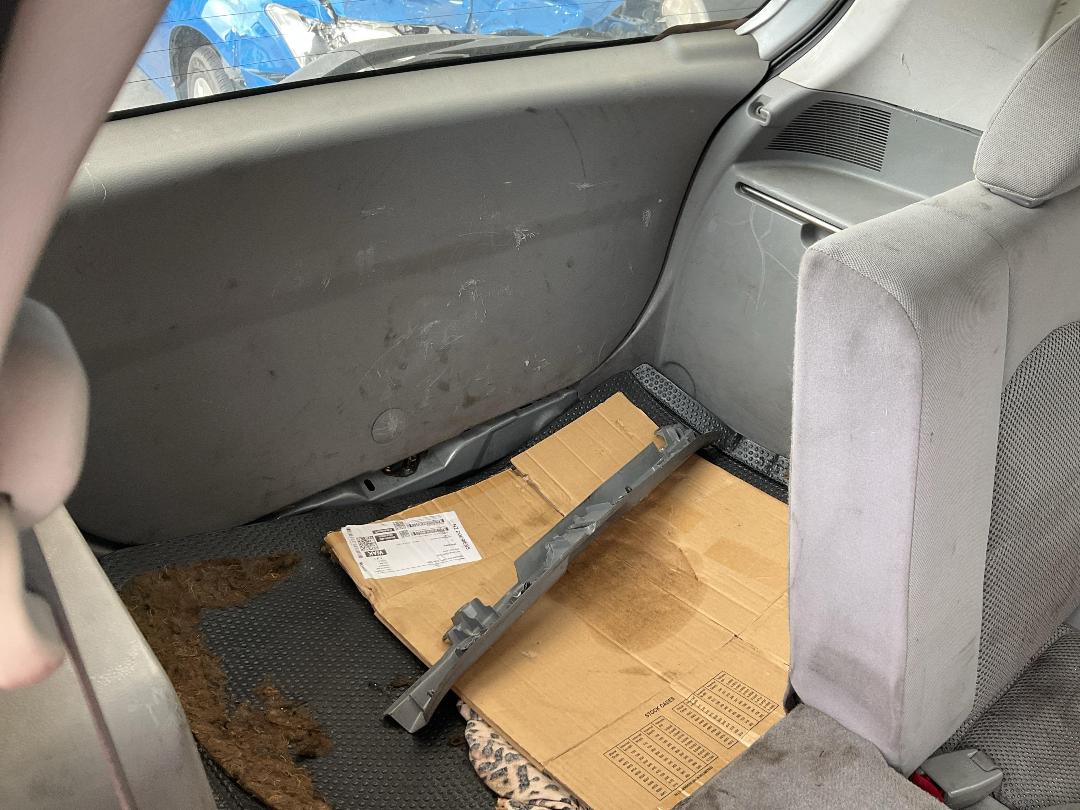 Photo '27' of Mazda Demio