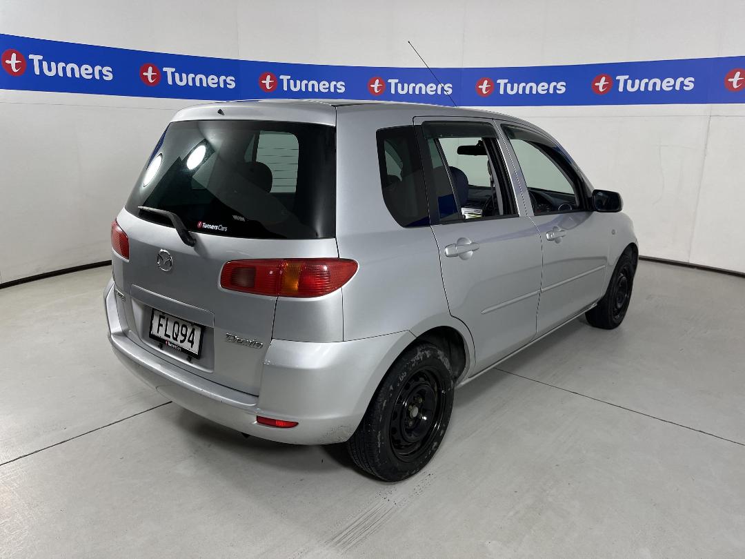 Photo '7' of Mazda Demio Photo '7' of Mazda Demio