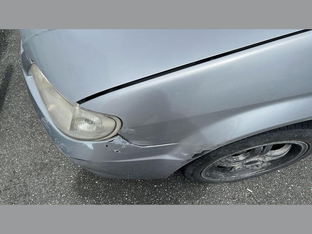 Photo '6' of Mazda Familia