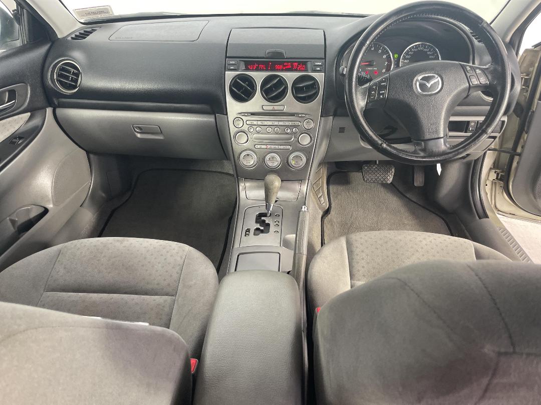 Photo '17' of Mazda Mazda6