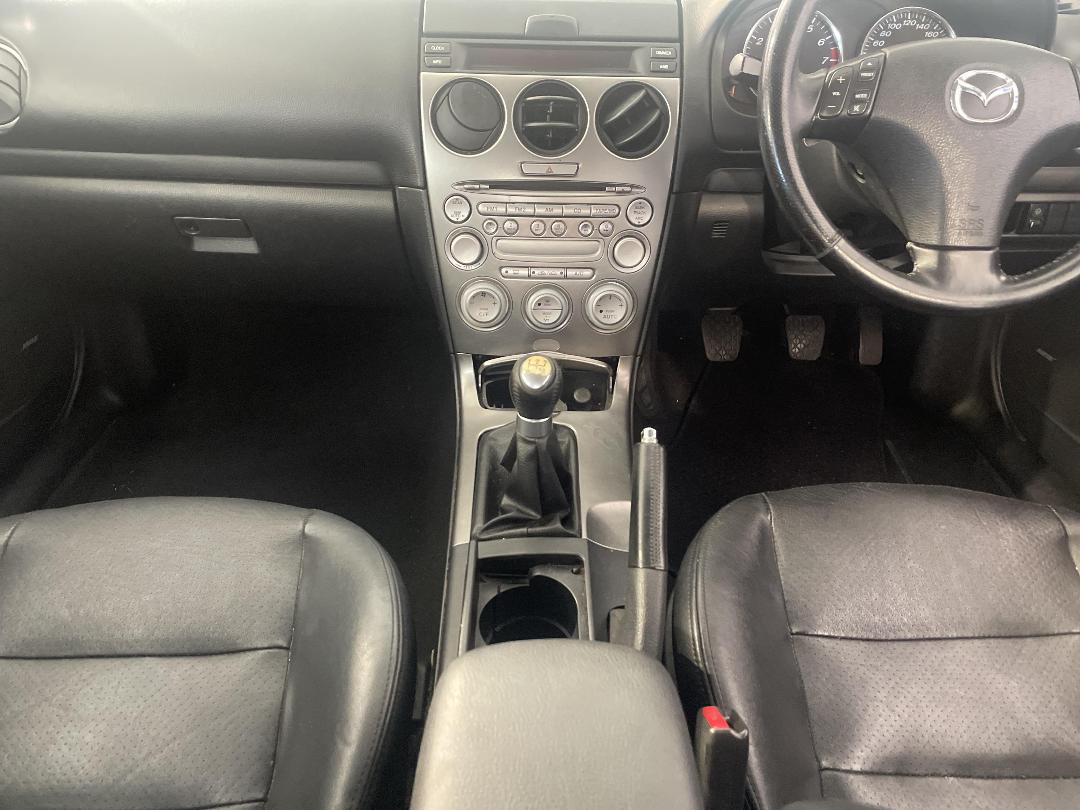 Photo '18' of Mazda Mazda6