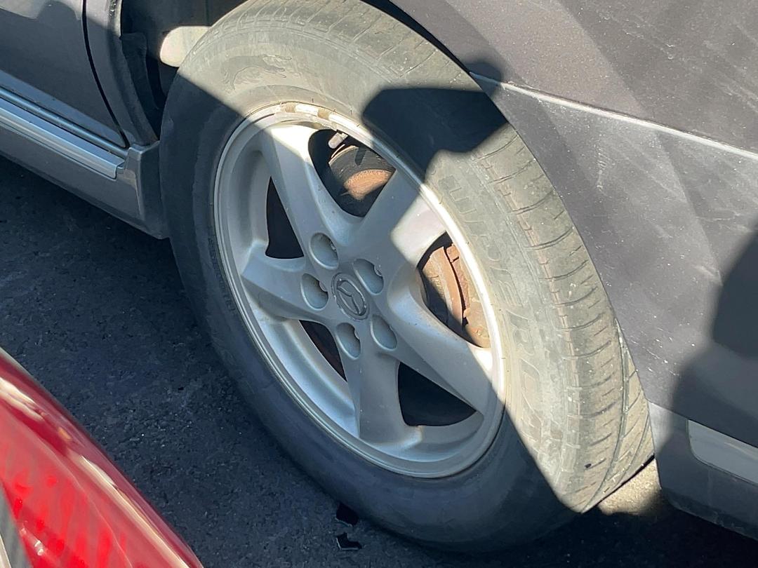 Photo '6' of Mazda MPV 2300