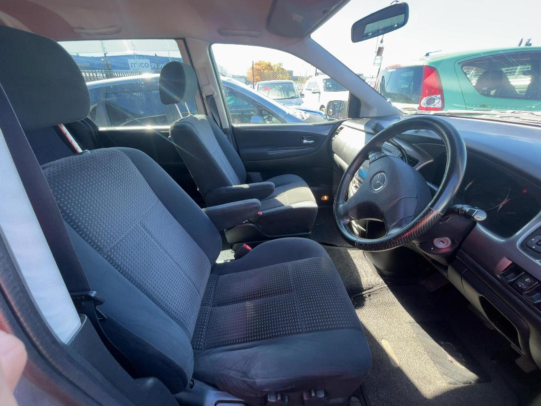 Photo '14' of Mazda MPV 2300