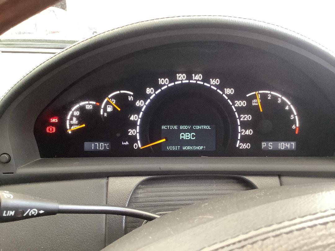 Photo '14' of Mercedes-Benz CL-Class CL 500 Photo '14' of Mercedes-Benz CL-Class CL 500