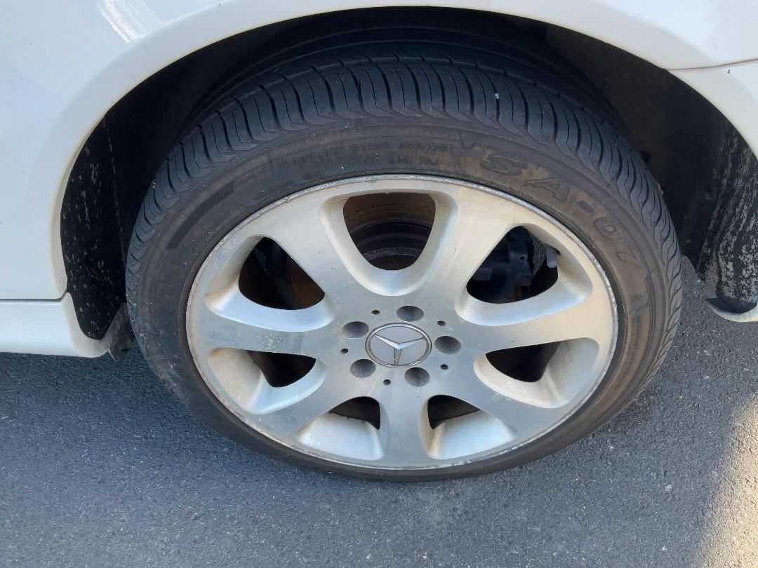 Photo '12' of Mercedes-Benz CLK 320