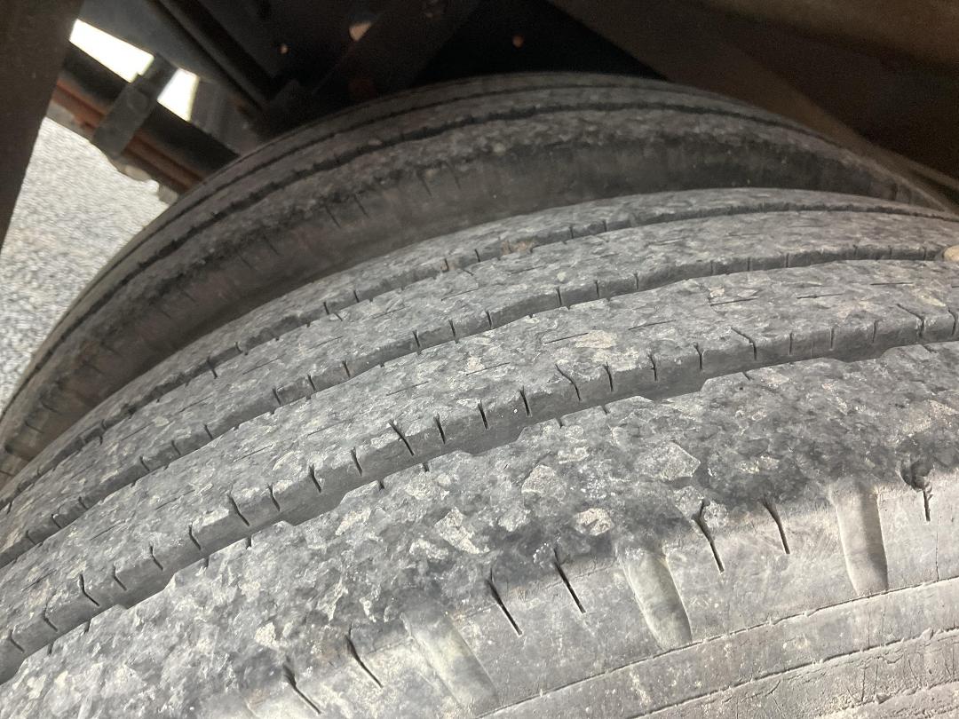 Photo '40' of Mitsubishi Canter FE112E6 Transporter