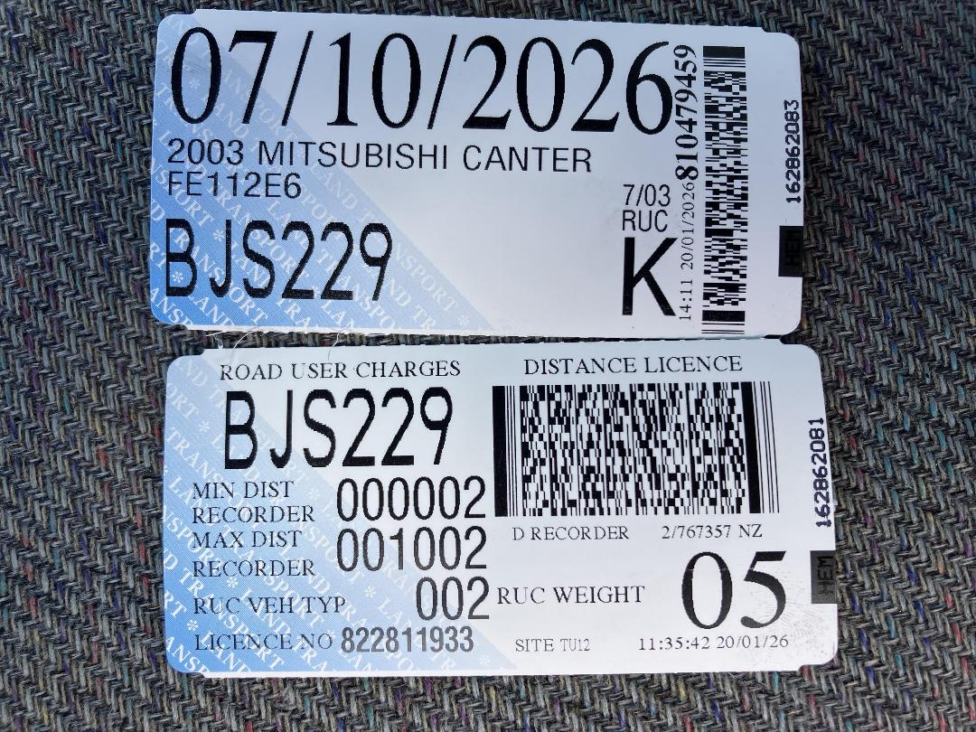 Photo '44' of Mitsubishi Canter FE112E6 Transporter