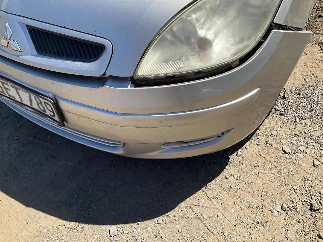 Photo '7' of Mitsubishi Colt Photo '7' of Mitsubishi Colt