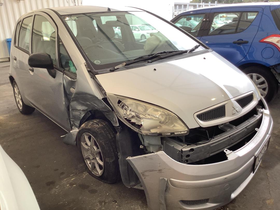 Photo '2' of Mitsubishi Colt