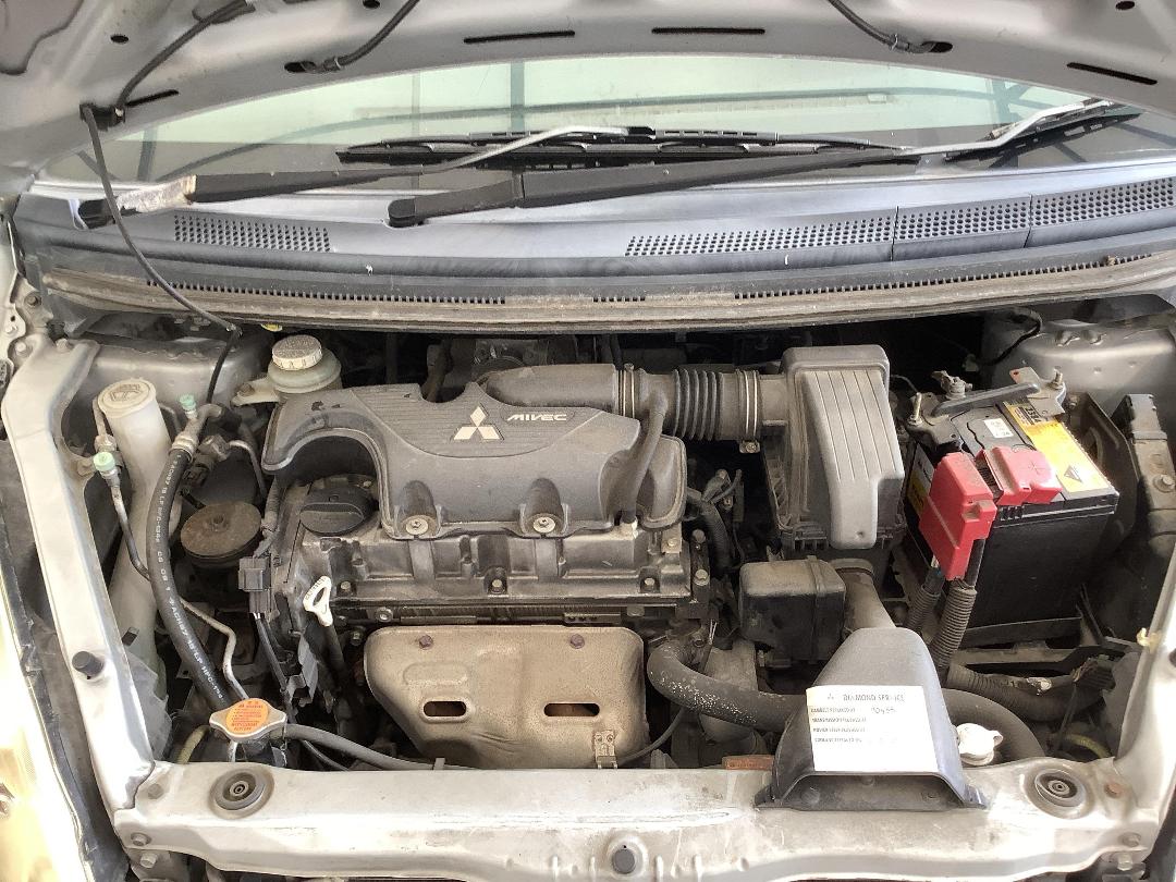 Photo '9' of Mitsubishi Colt