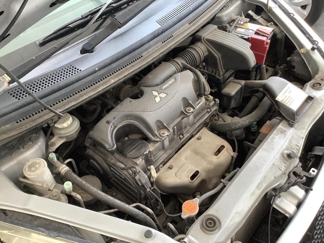 Photo '11' of Mitsubishi Colt