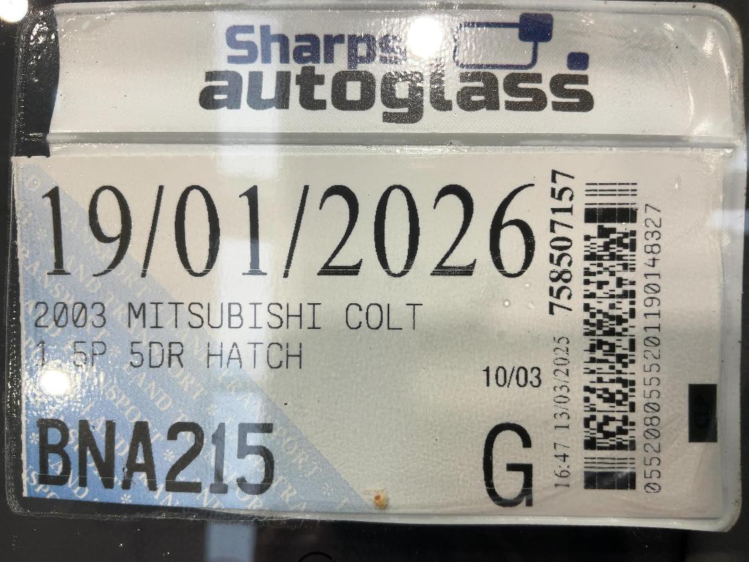 Photo '27' of Mitsubishi Colt