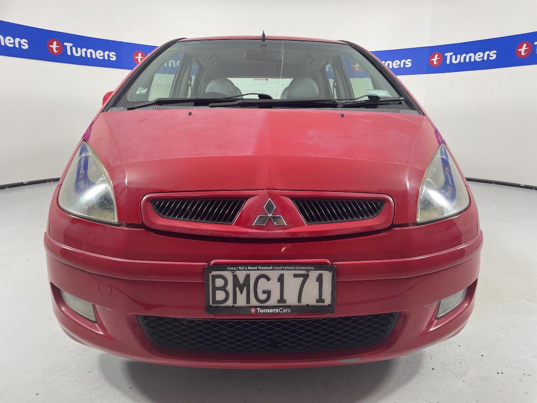 Photo '2' of Mitsubishi Colt Photo '2' of Mitsubishi Colt