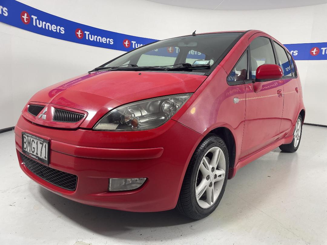 Photo '4' of Mitsubishi Colt Photo '4' of Mitsubishi Colt