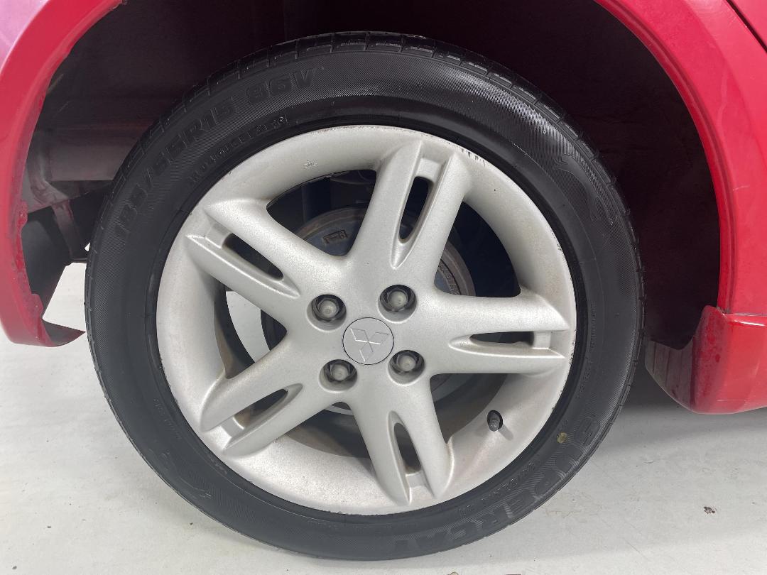 Photo '12' of Mitsubishi Colt Photo '12' of Mitsubishi Colt