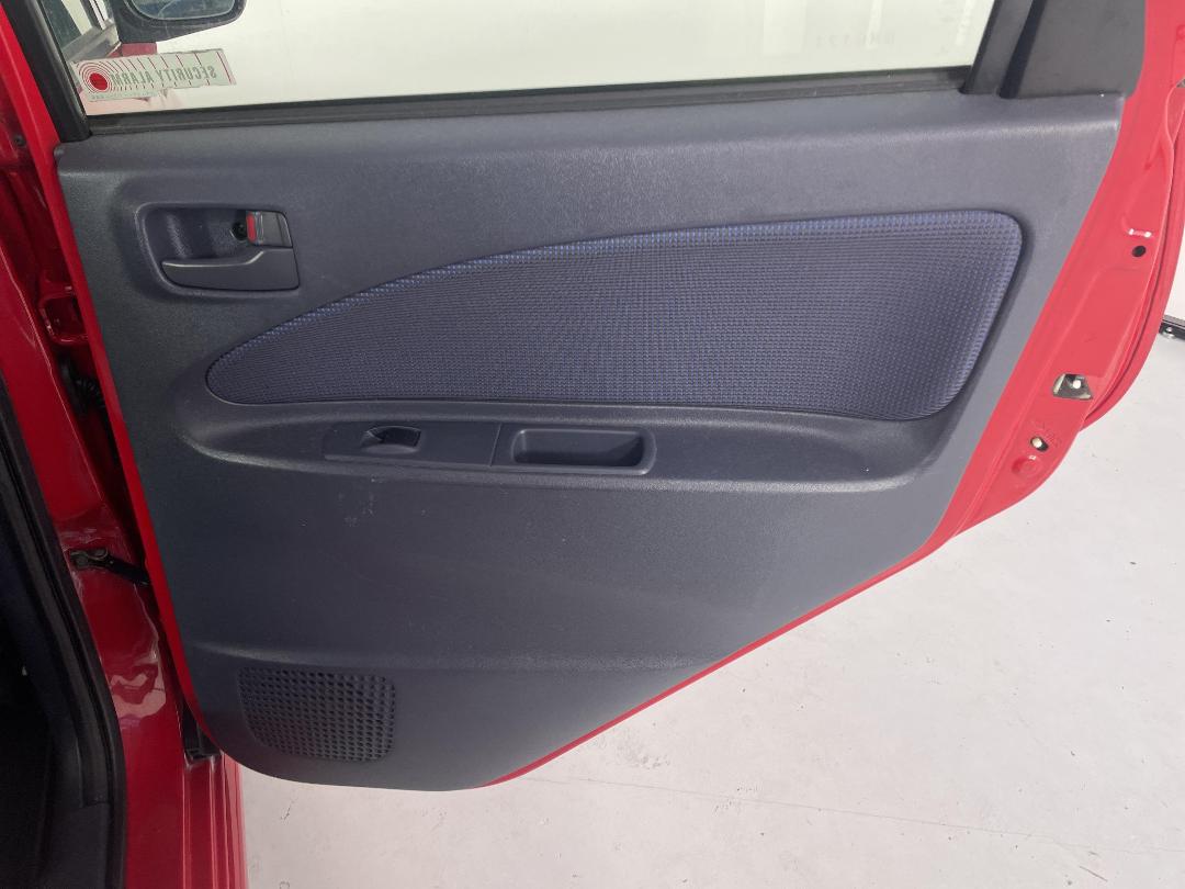 Photo '19' of Mitsubishi Colt Photo '19' of Mitsubishi Colt