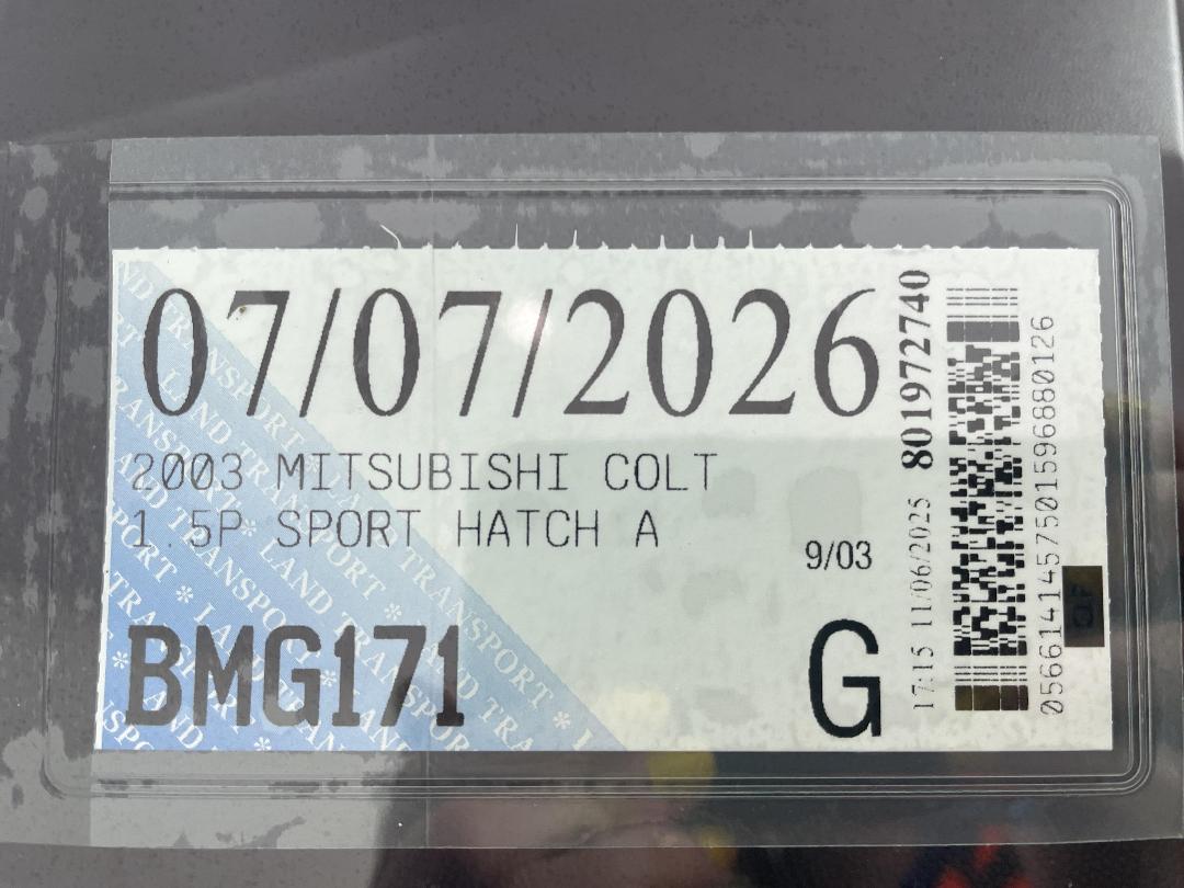 Photo '24' of Mitsubishi Colt Photo '24' of Mitsubishi Colt