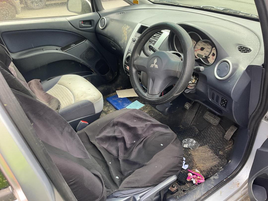 Photo '12' of Mitsubishi Colt