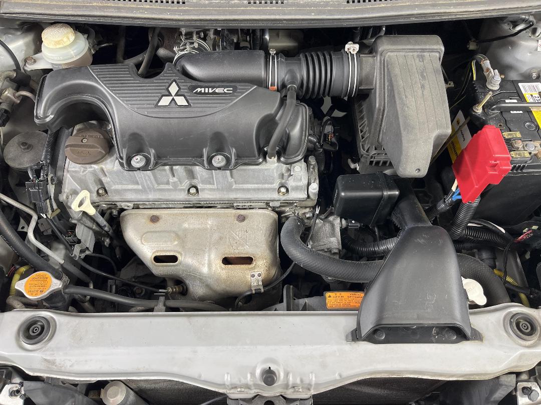 Photo '13' of Mitsubishi Colt