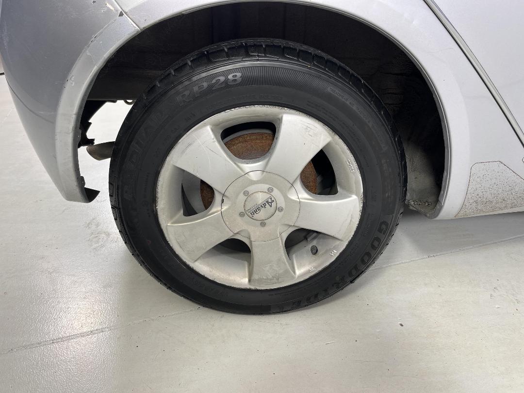 Photo '12' of Mitsubishi Colt