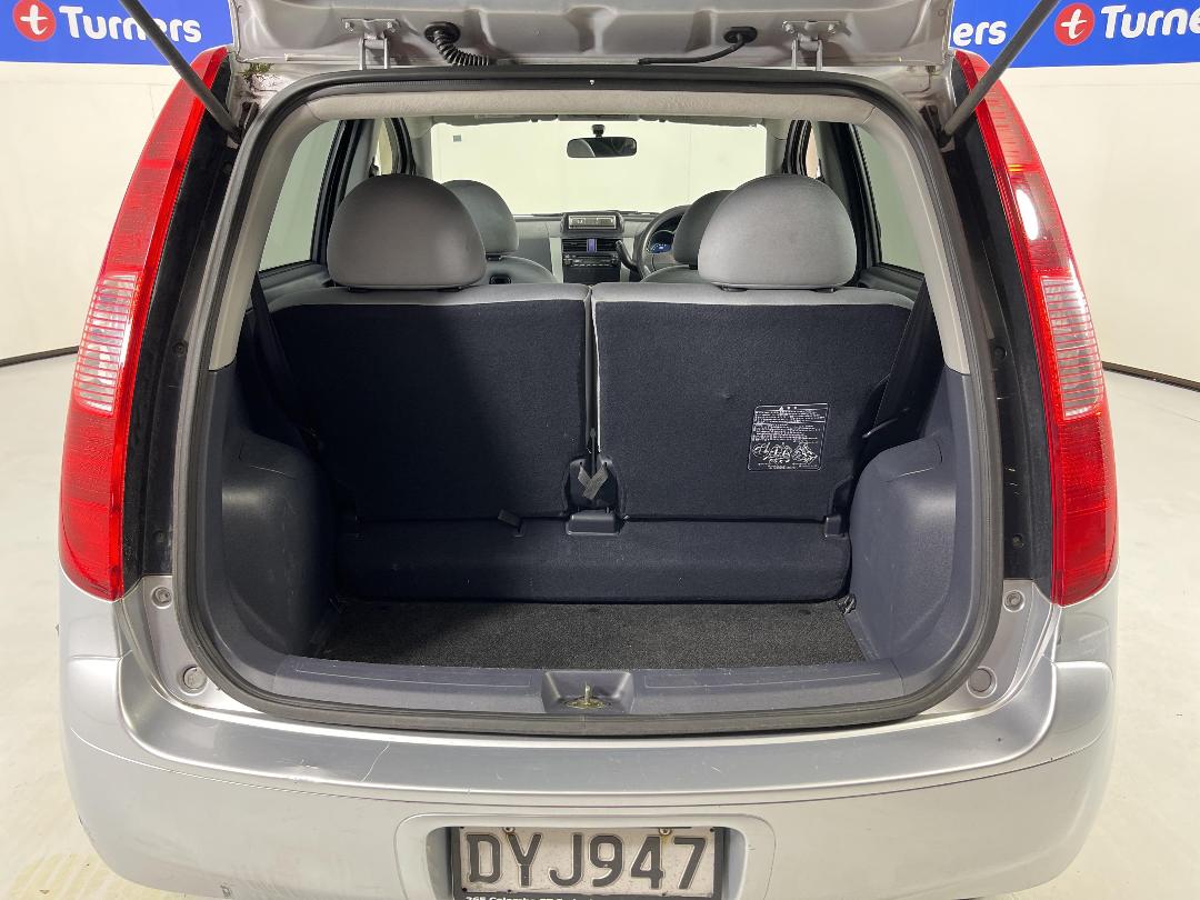 Photo '14' of Mitsubishi Colt