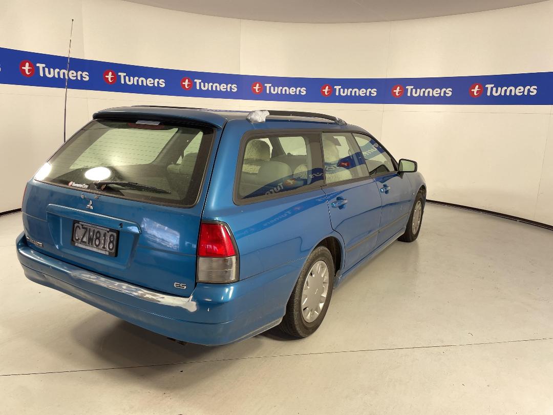 Photo '6' of Mitsubishi Diamante ES