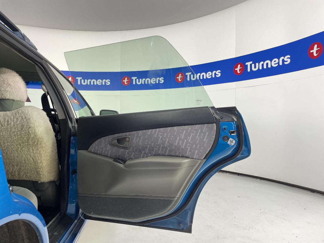 Photo '17' of Mitsubishi Diamante ES