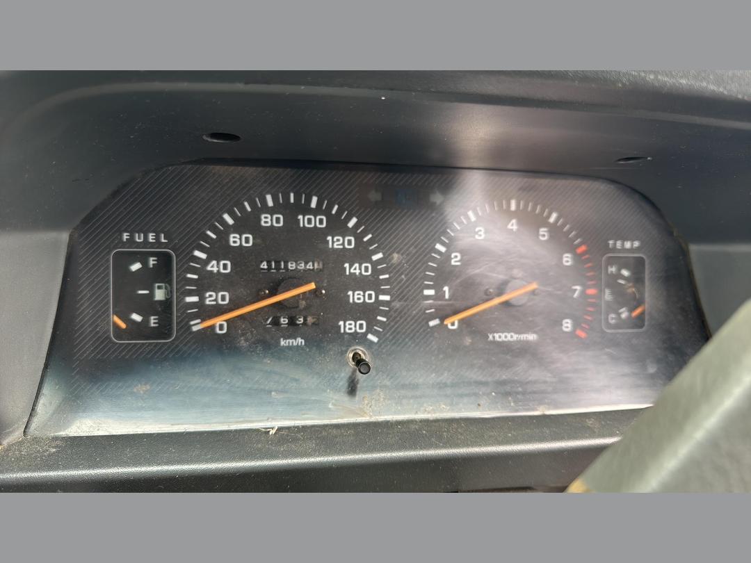 Photo '9' of Mitsubishi L300 LWB 5R