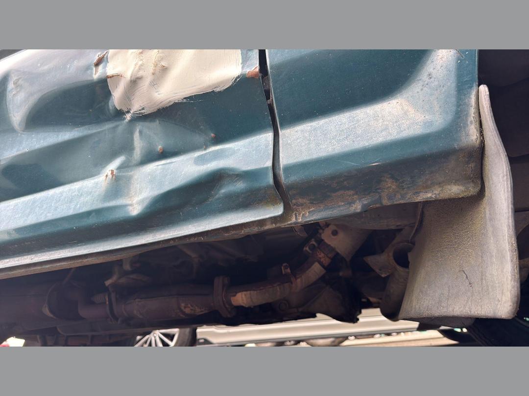 Photo '14' of Mitsubishi L300 LWB 5R