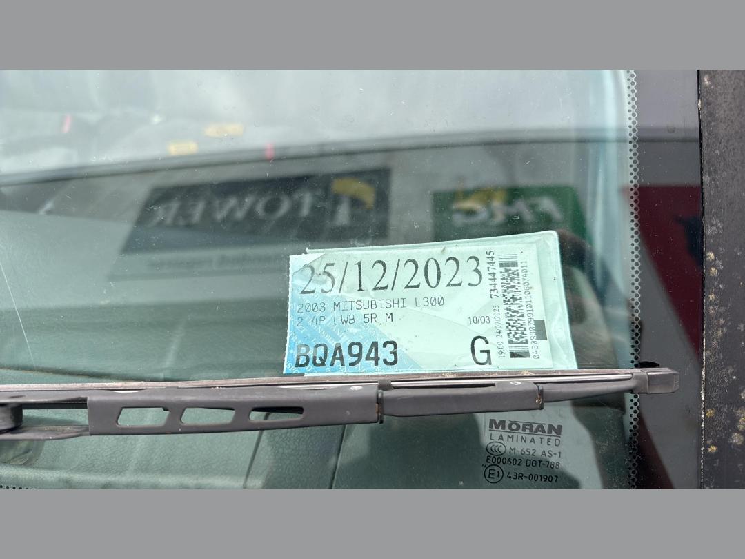 Photo '22' of Mitsubishi L300 LWB 5R