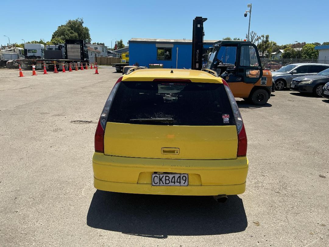 Photo '5' of Mitsubishi Lancer Cedia