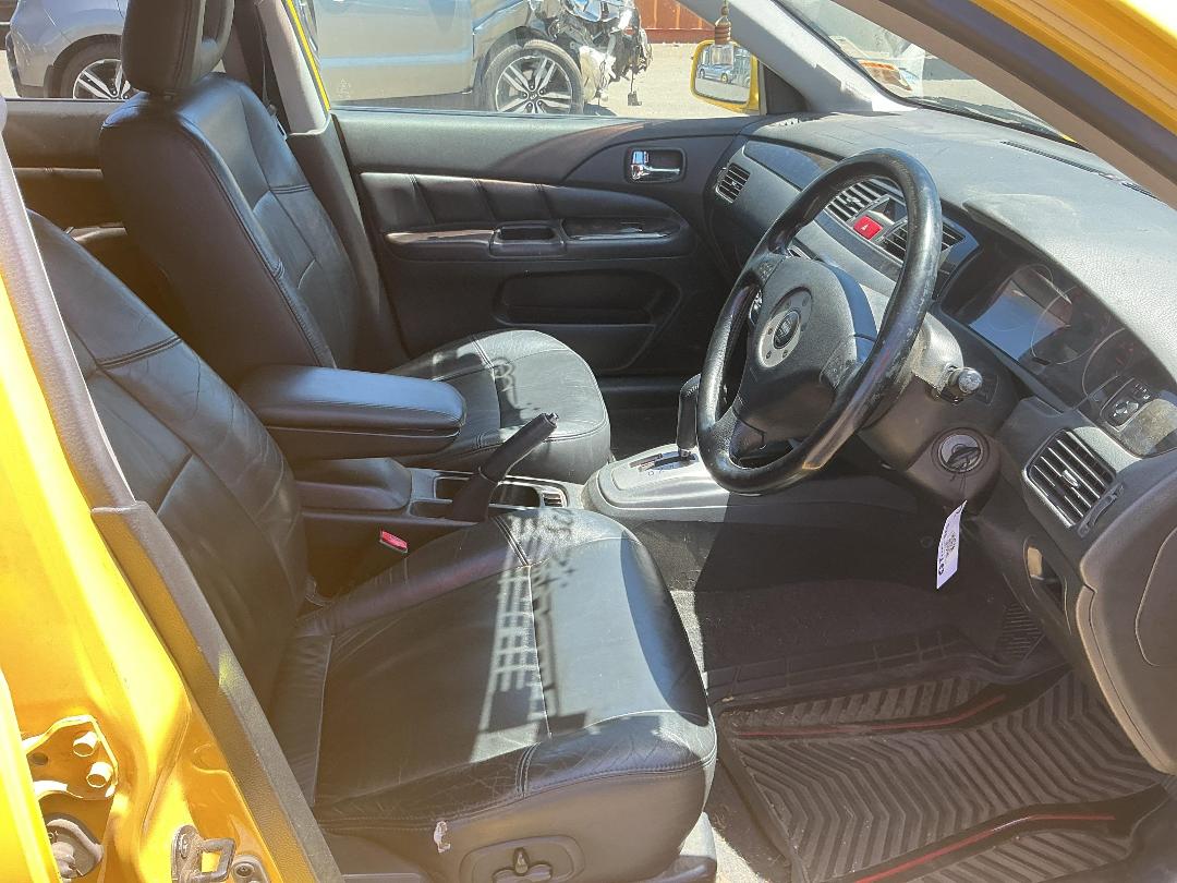 Photo '13' of Mitsubishi Lancer Cedia