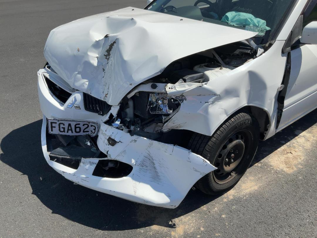 Photo '16' of Mitsubishi Lancer