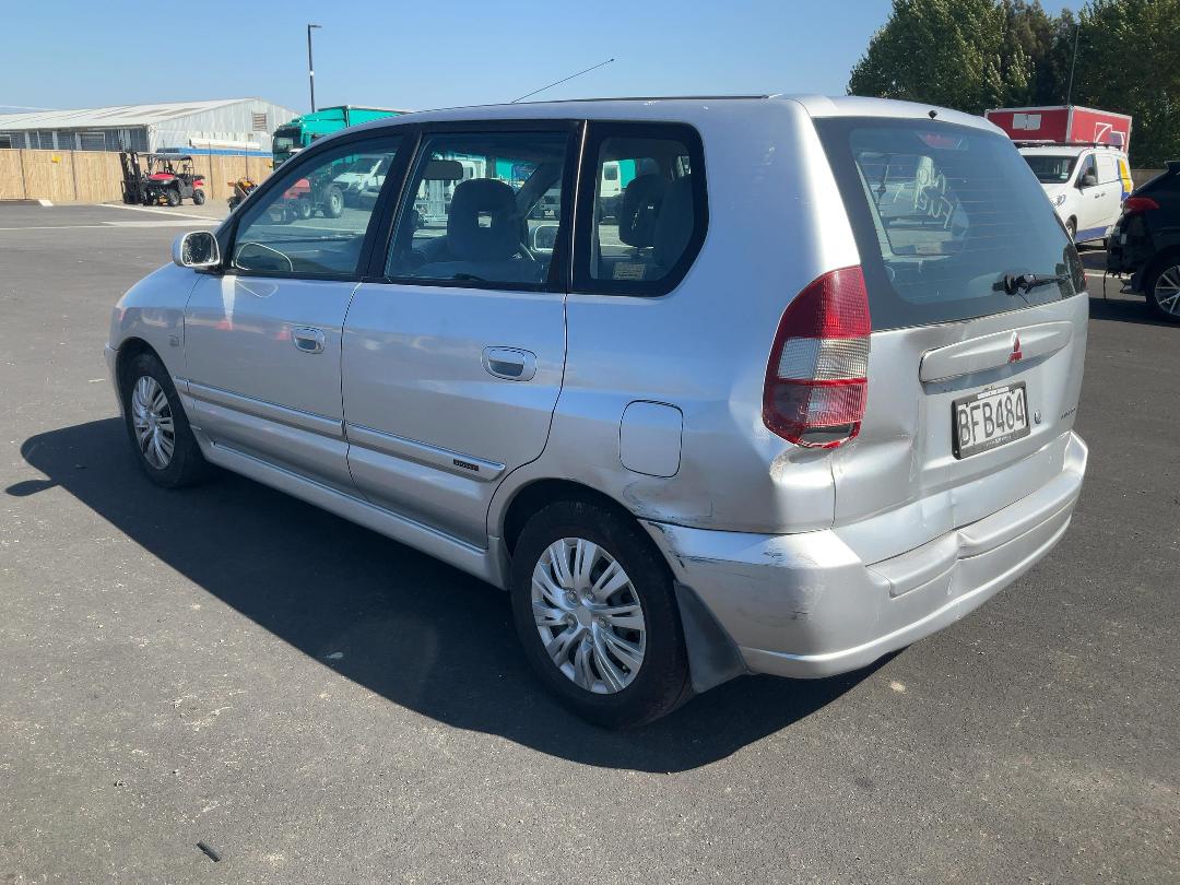 Photo '5' of Mitsubishi Mirage Photo '5' of Mitsubishi Mirage