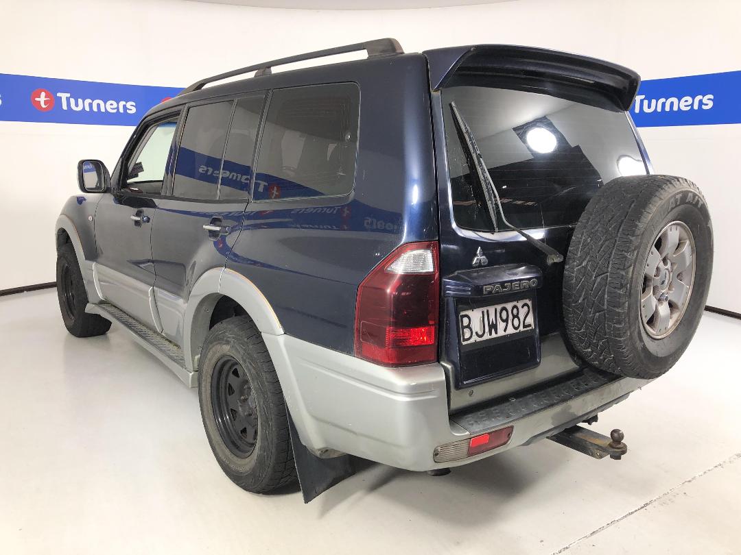 Photo '5' of Mitsubishi Pajero