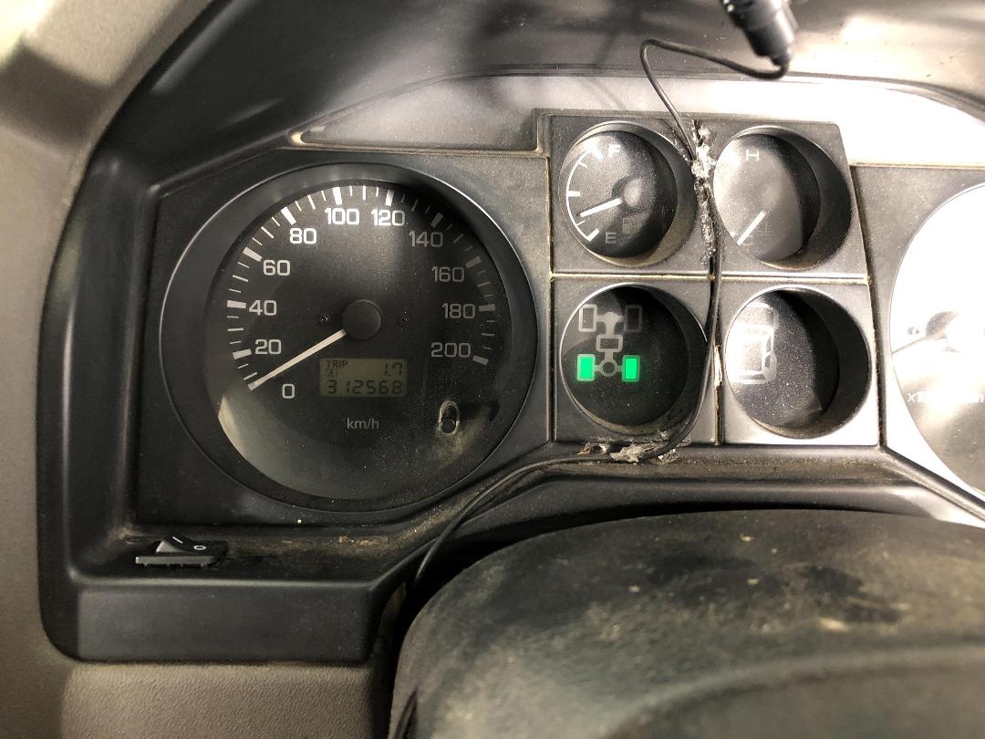 Photo '21' of Mitsubishi Pajero